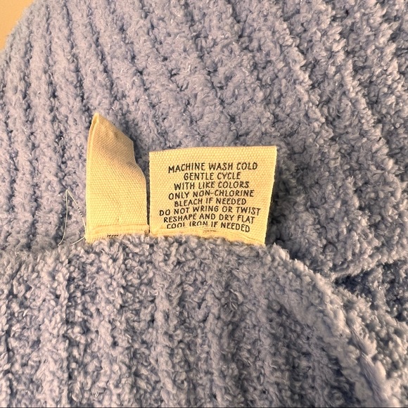 Sky and Sparrow Cropped Chenille Sweater - Picture 8 of 8